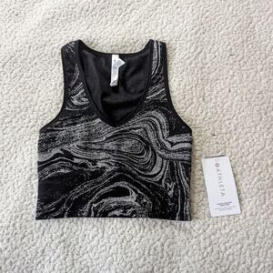 Athleta  Aurora Seamless Shine Tank Size Small